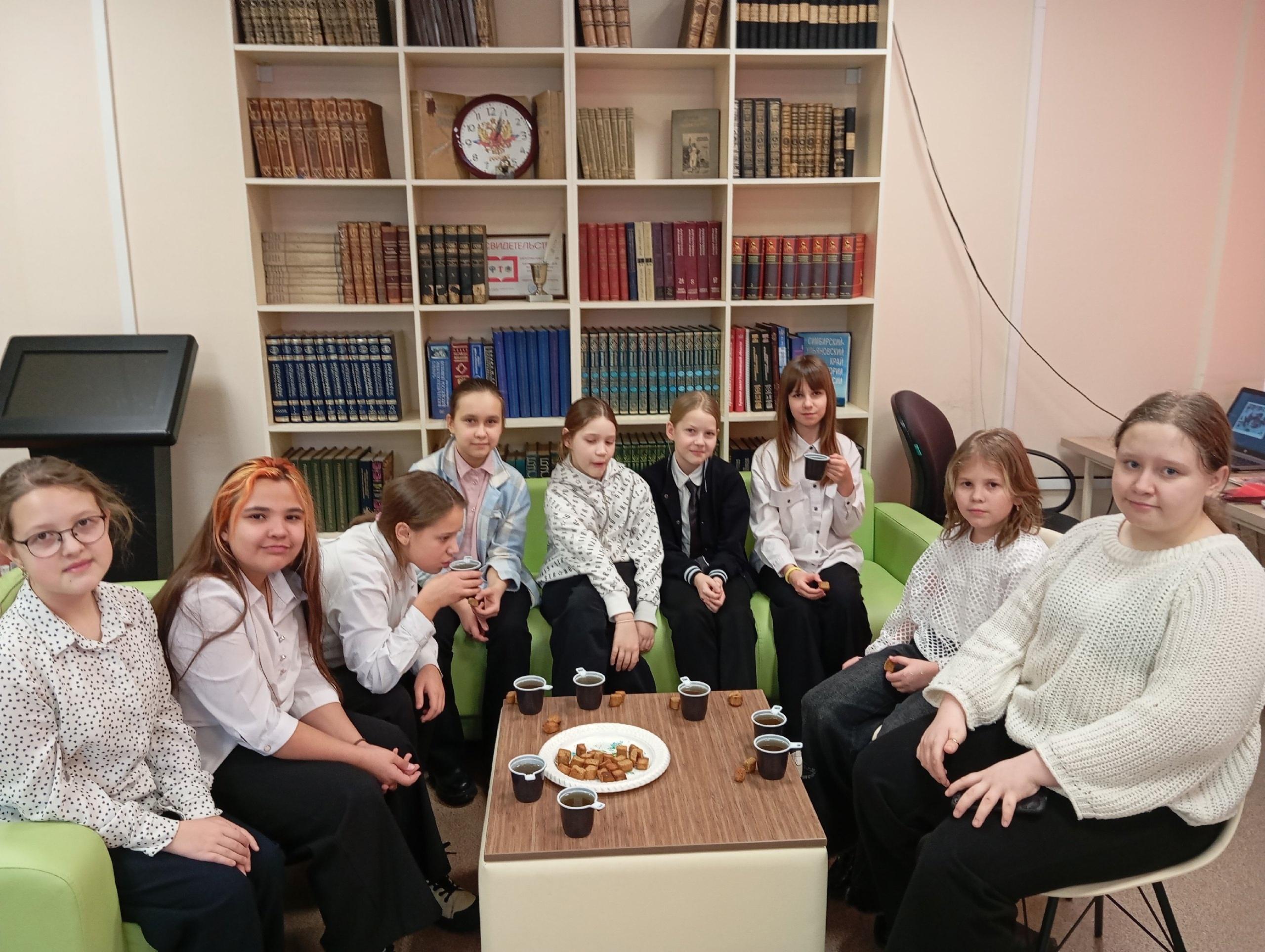 Квиз " Потапка на войне" Квиз " Потапка на войне".