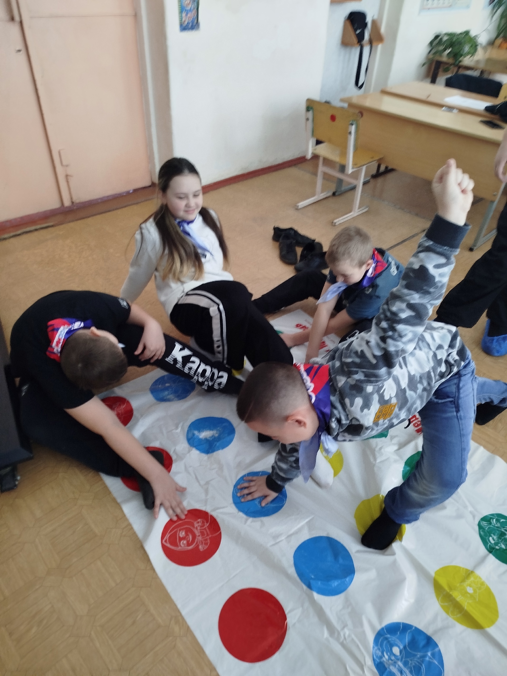 Орлёнок спортсмен Орлёнок спортсмен.